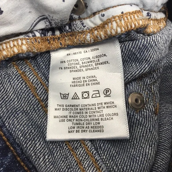 Anthropologie Pilcro and the Letterpress Slim Boyfriend Denim Shorts Size 27 - Picture 11 of 11